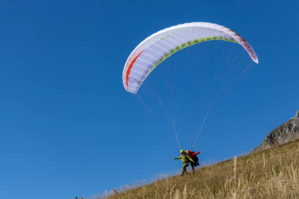 Aile de parapente biplace mono-surface Airdesign – UFO BI – Image 2